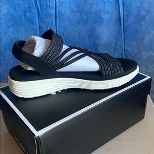 Black Strappy Sandals with White Soles, sz 8, 13C-135S004